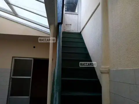 Depto Tipo Casa en Alquiler 40 años