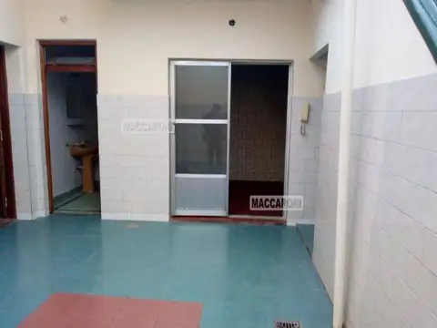 Depto Tipo Casa en Alquiler de 2 dormitorios