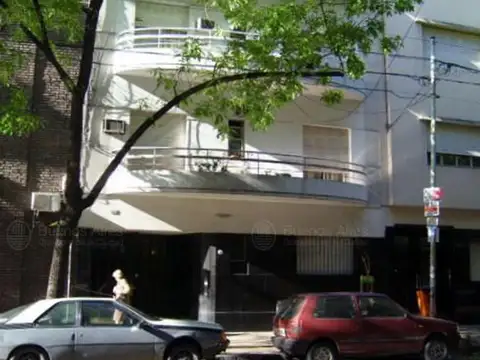 Departamento de 2 ambientes con patio