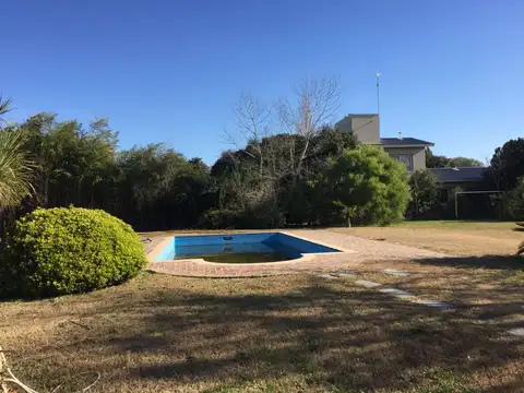 Casa en Alquiler al Norte