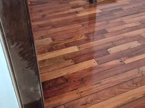 Depto Tipo Casa en Venta 60 años