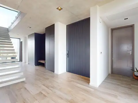 VENTA CASA A LA LAGUNA VIRAZON NORDELTA