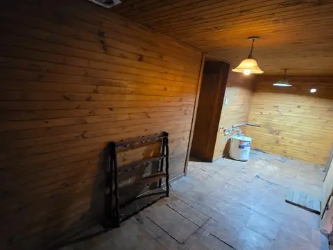 En venta amplio terreno con cabaña