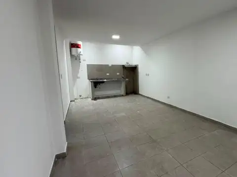 Carlos Pellegrini 4000