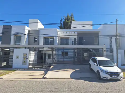 ALQUILO DUPLEX 2D - GRAND BOURG
