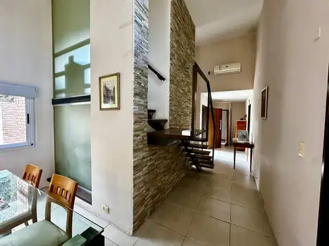 Venta casa Granja de funes 3 dormi planta baja