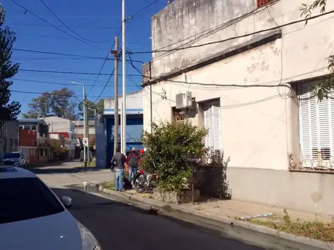 Casa - Venta - Argentina, Avellaneda - PASAJE ARTIGAS  197