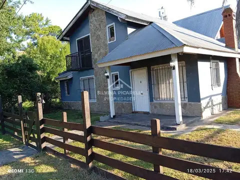 VENTA CASA BARRIO PARQUE SAKURA - PROPIEDAD Y VEHICULO PARTE DE PAGO - CALLE RUBEN DARIO 600
