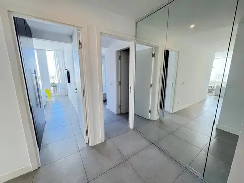 Apartamento en venta c/ cochera en Roosevelt