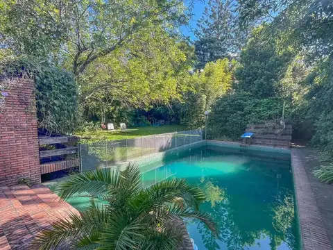 Casa en Venta en Martínez, USD 1.600.000