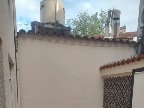 Depto Tipo Casa en Alquiler de 3 ambientes