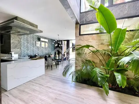 Casa en Alquiler de 4 dormitorios