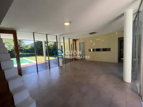 Casa en Venta en Saint Matthews, USD 380.000