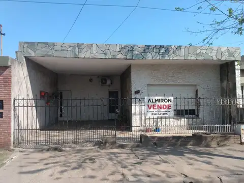 Propiedad compuesta | Casa de 2 Dormitorios | Departamento de 1 Dormitorio |  Capitan Bermudez | Barrio Villa Cassini
