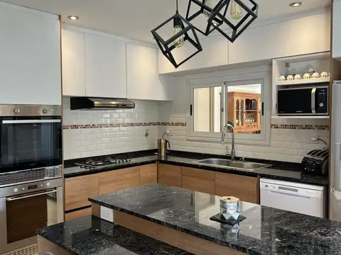 CANNING Venta Casa en Saint Thomas Sur 5 AMBIENTES