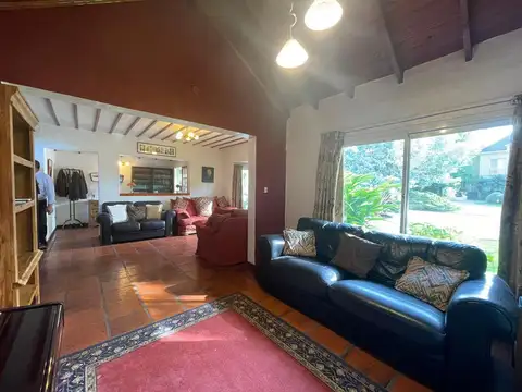 Casa en Venta de 4 dormitorios
