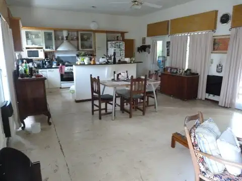 SEÑORIAL -COMODA -IMPECABLE / CIELITO DE LA PATRIA 200