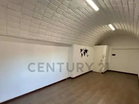 Blanco Encalada 100, Piso 0