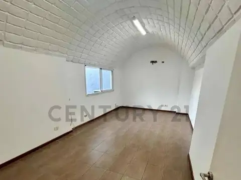 Oficina en Alquiler en San Isidro Centro, $ 460.000