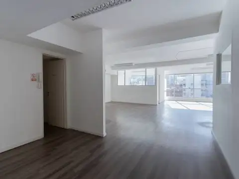 Oficina en Alquiler en Belgrano, USD 2.075