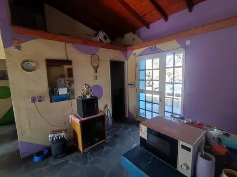 Casa de 3 habitaciones sobre Ruta 1-Terreno de 18.000mts2