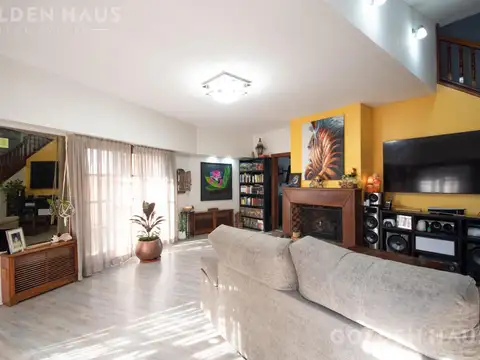 Casa 4 ambientes con 3 baños