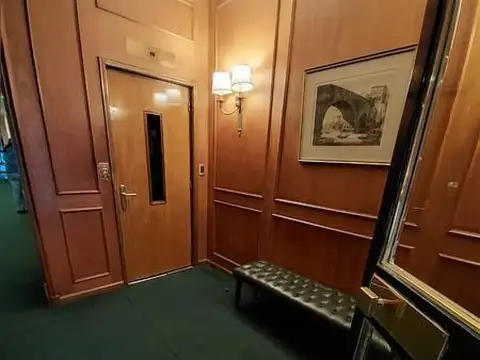 Departamento en Venta en Plaza San Martín, USD 239.000