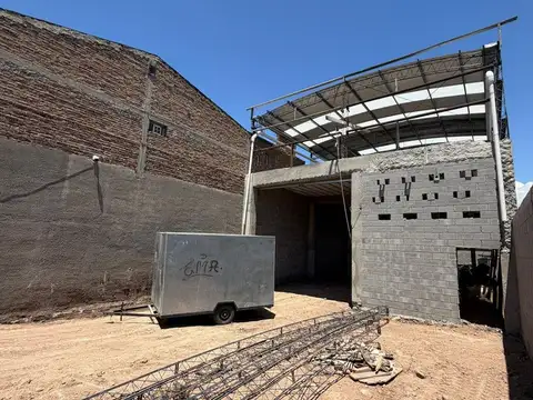 Galpon en Venta en José León Suárez, USD 650.000