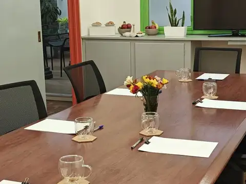 Alquiler Salas De Reunión, Despachos Y Sala Multifunción En Microcentro