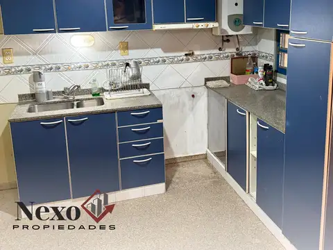 Casa 5 ambientes con 2 baños