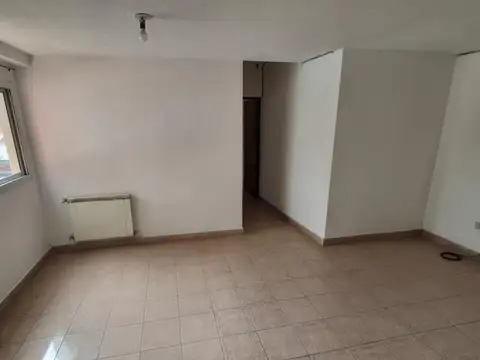 Departamento en Alquiler en Zona Centro, $ 550.000