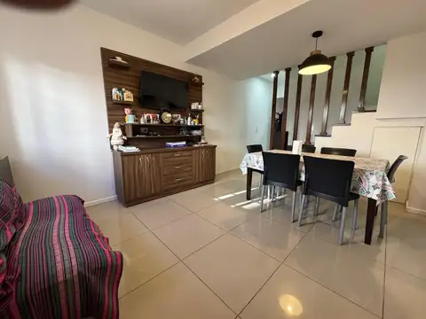Casa en Venta en Ingeniero Adolfo Sourdeaux, USD 118.000