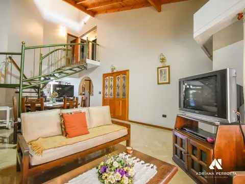 CHALET 3 DORMITORIOS QUINCHO GARAGE  GLEW