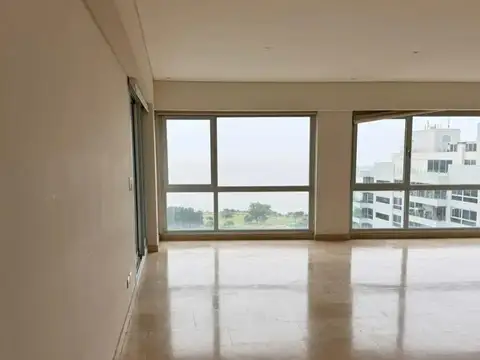 Av. del Libertador  al 1200