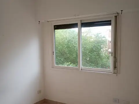 Departamento 2 AMB  BAÑO, COCINA Y LAVADERO. SUPER LUMINOSO