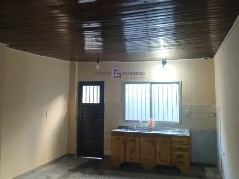 Depto Tipo Casa en Alquiler de 3 ambientes