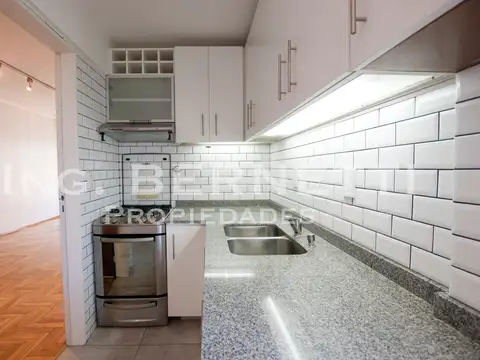 Excelente Semipiso 3 Ambientes con balcón - En la mejor ubicación residencial de Villa Urquiza -