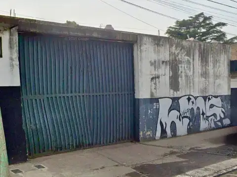 VENTA GALPON EN VILLA TESEI APTO CAMIONES