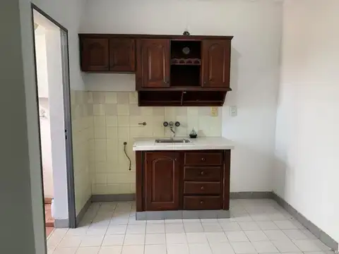 Departamento en Alquiler en Italo-Argentino, $ 400.000
