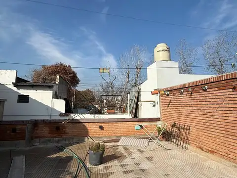 Presidente Hipólito Yrigoyen 4000