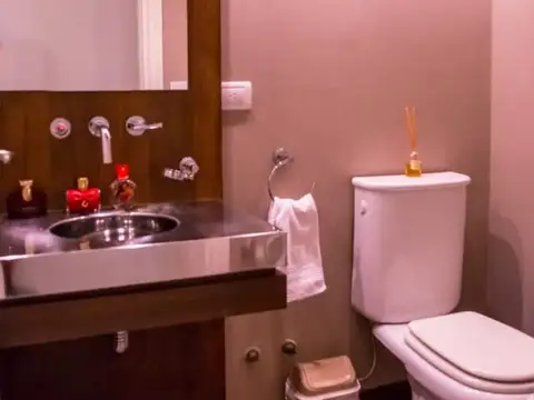 Departamento en Venta con 4 cocheras