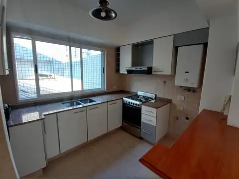 Depto Tipo Casa en Venta en Villa Ortuzar, USD 170.000