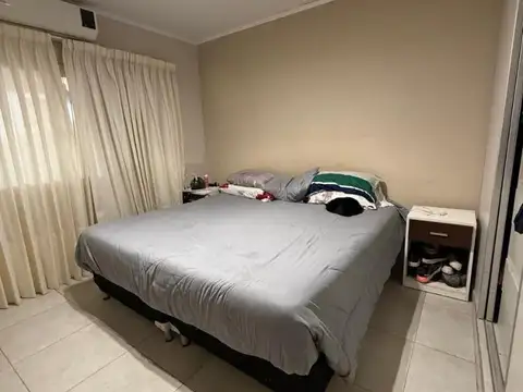 Casa 6 ambientes con 4 baños