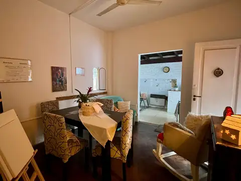 CASA 3 AMBIENTES - EN VENTA - HAEDO SUR