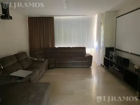 Casa en Venta en Canning, USD 2.000.000