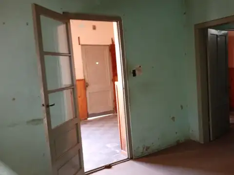 Depto Tipo Casa en Venta en Luján, USD 38.000