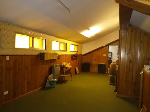 USD 840.000.- Gran lote 2360 m2 casa  800m2-Sta. Rita -S.I