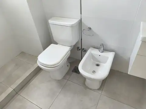 DEPARTAMENTO 2 AMBIENTES Av. Belgrano 1282 Piso 8º C Avellaneda