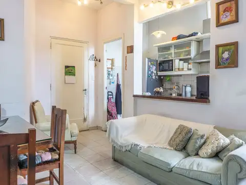 Venta depto 3 ambientes con balcon Belgrano R