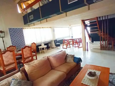 Alquiler por Temporada de Triplex Frente al Mar en Pinamar
